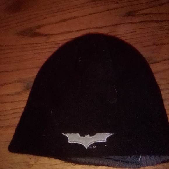 2 way bat man beanie - Picture 3 of 4
